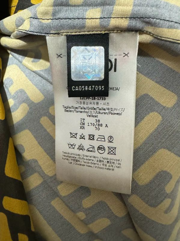 Fendi Fendi Men's Logo Silk Shirt 0089 Size US M / EU 48-50 / 2 - 4 Thumbnail