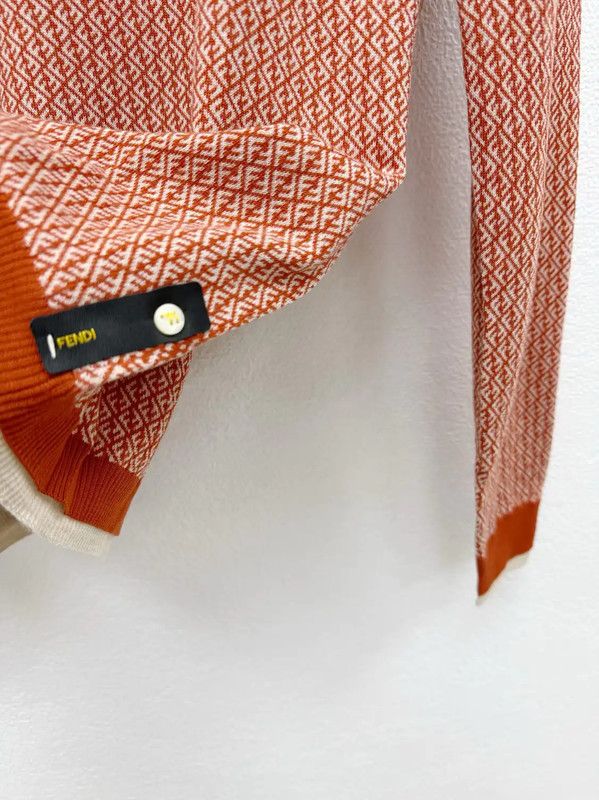 Fendi Fendi Orange Wool Long Sleeve Knit Sweater 0089 Size US XS / EU 42 / 0 - 3 Thumbnail