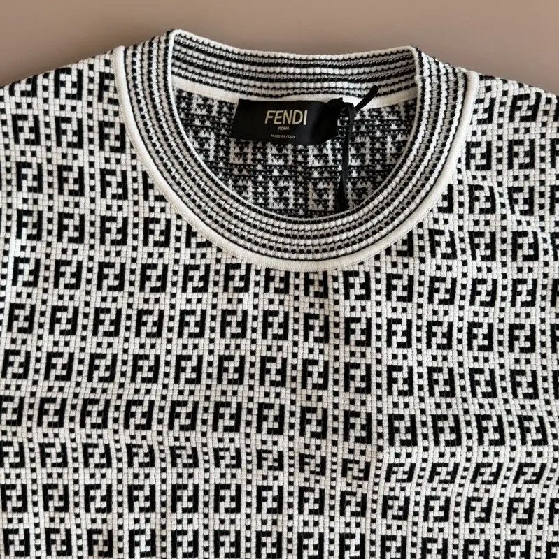 Fendi Fendi Grey Knit Sweater for Men 0089 Size US L / EU 52-54 / 3 - 4 Thumbnail