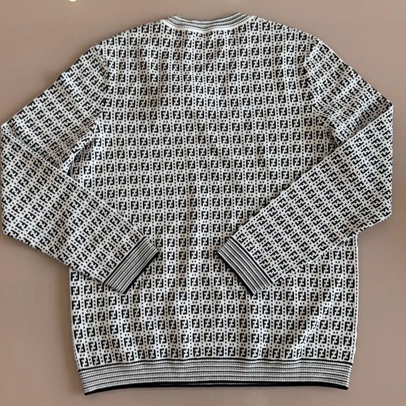 Fendi Fendi Grey Knit Sweater for Men 0089 Size US L / EU 52-54 / 3 - 2 Thumbnail
