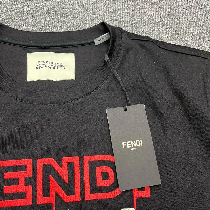 Fendi Fendi Black Cotton T-Shirt for Men 0089 Size US L / EU 52-54 / 3 - 3 Thumbnail