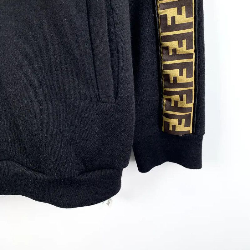 Fendi Fendi Black Men's Hoodie with Logo Detail 0089 Size US L / EU 52-54 / 3 - 3 Thumbnail