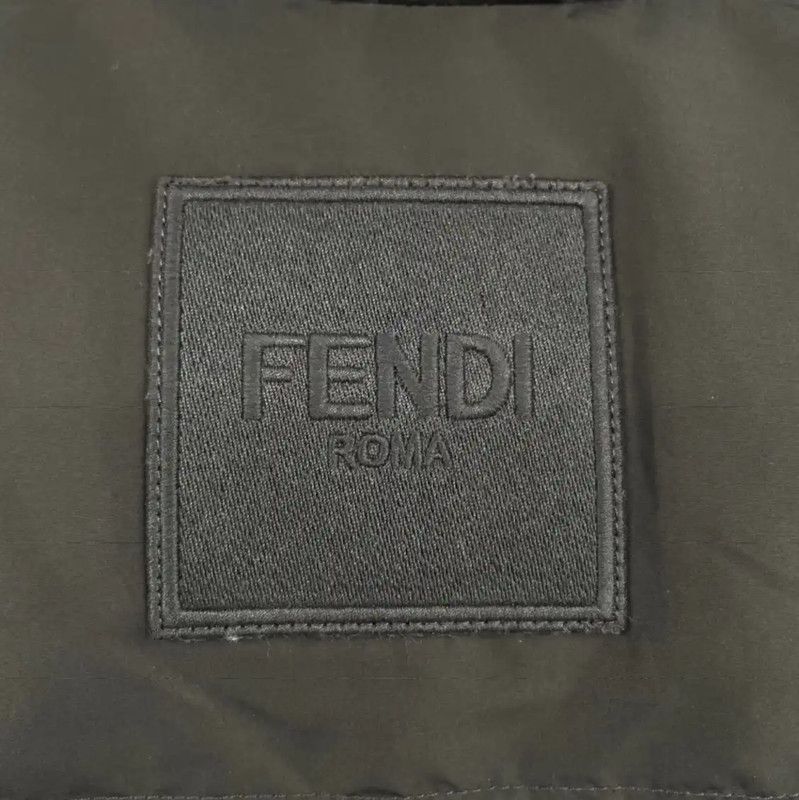 Fendi Fendi Colorblock Mens Short Down Vest 0089 Size US S / EU 44-46 / 1 - 8 Thumbnail