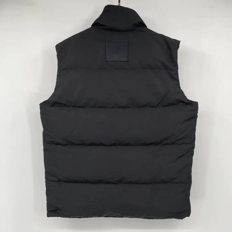Fendi Fendi Colorblock Mens Short Down Vest 0089 Size US S / EU 44-46 / 1 - 4 Thumbnail