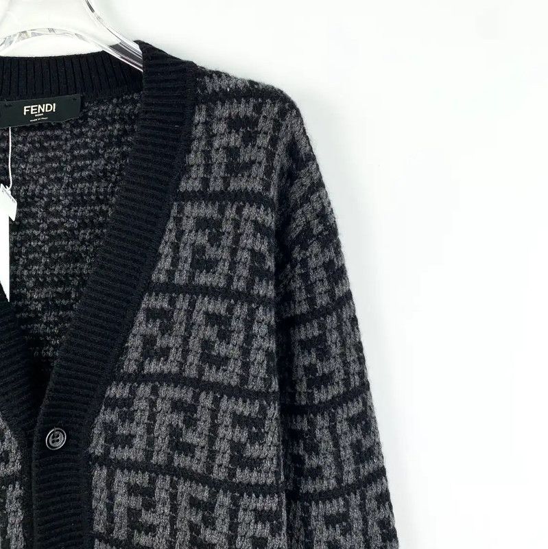 Fendi Fendi Black Cashmere Cardigan for Men 0089 Size US L / EU 52-54 / 3 - 3 Thumbnail
