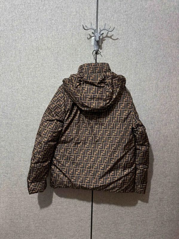 Fendi Fendi Brown Logo Print Men's Puffer Jacket 0089 Size US L / EU 52-54 / 3 - 2 Thumbnail