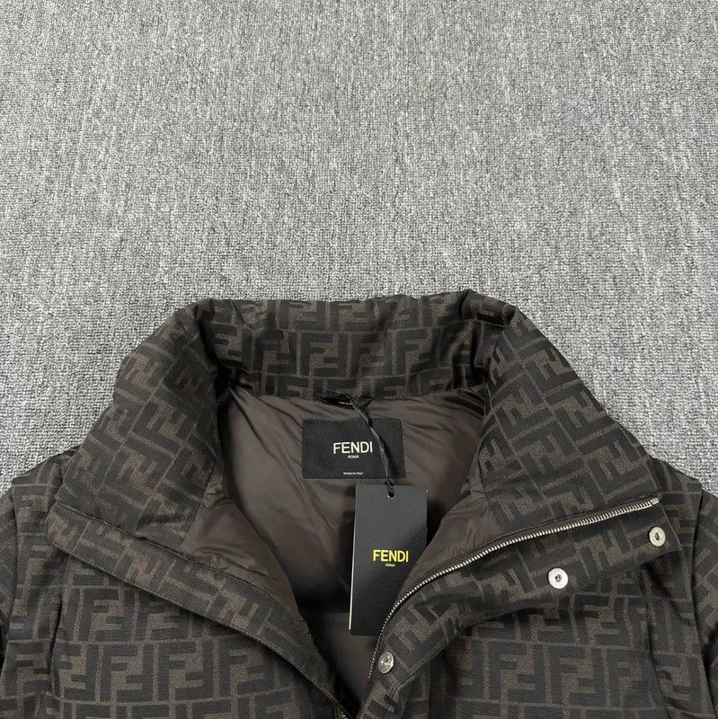 Fendi Fendi Brown Polyester Men's Puffer Jacket 0089 Size US L / EU 52-54 / 3 - 3 Thumbnail