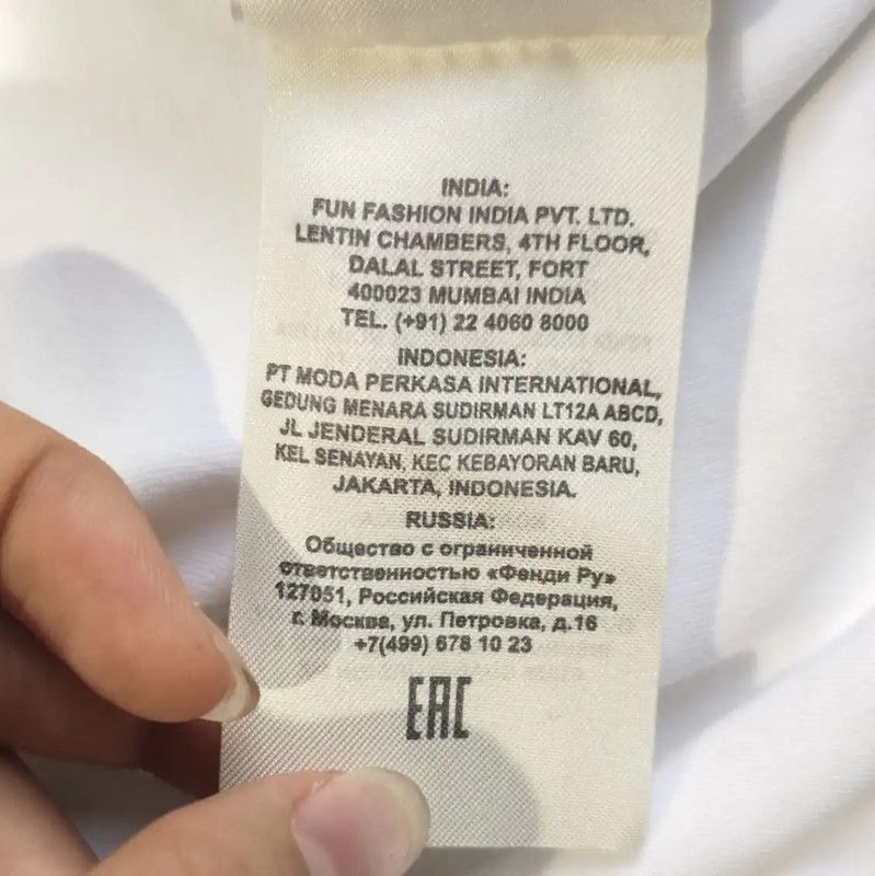 Fendi Fendi White Cotton XS Women's T-Shirt 0089 Size XS / US 0-2 / IT 36-38 - 10 Thumbnail