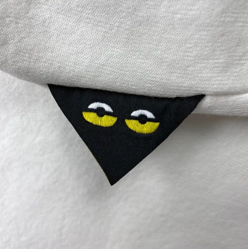 Fendi Fendi Women's White Nylon Sweatshirt with Unique Detail 0089 Size M / US 6-8 / IT 42-44 - 4 Thumbnail