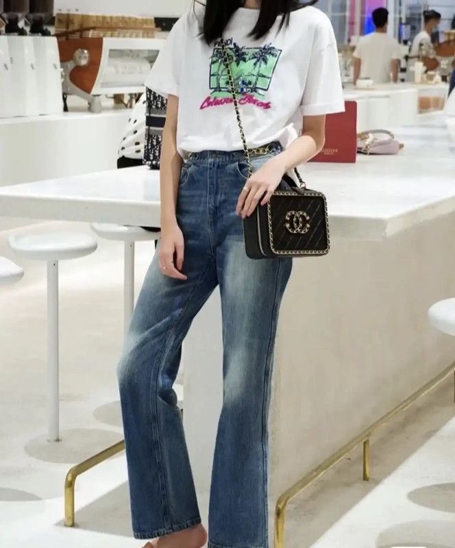 Fendi Fendi Summer Beach Graphic Cotton T-Shirt 0089 Size S / US 4 / IT 40 - 5 Thumbnail