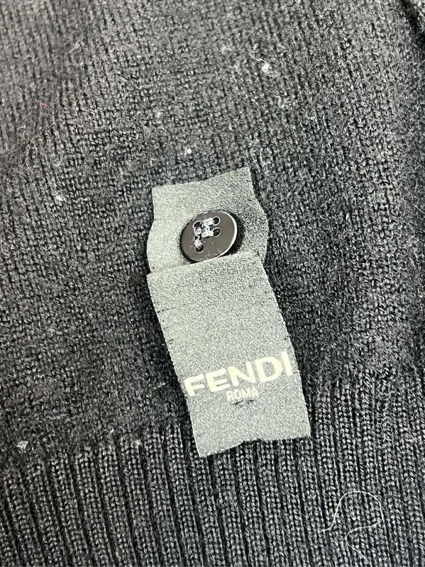 Fendi Fendi Black Wool Women's Sweater with Design 0089 Size L / US 10 / IT 46 - 3 Thumbnail