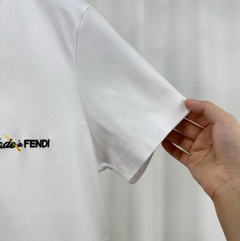 Fendi Fendi White Cotton Embroidered Logo T-Shirt 0089 Size XS / US 0-2 / IT 36-38 - 4 Thumbnail