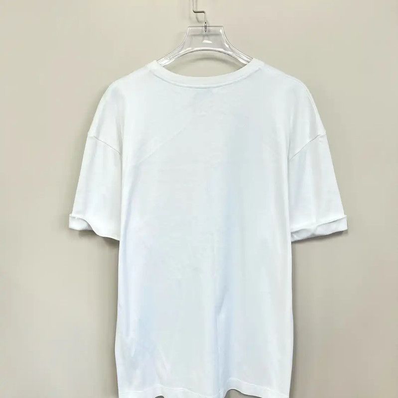 Fendi Fendi Women's White T-Shirt with Pocket Design 0089 Size XXS / US 00 / IT 34 - 2 Thumbnail