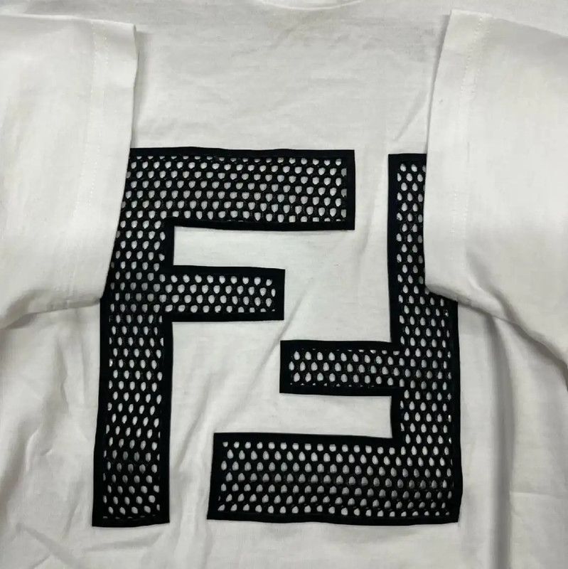 Fendi Fendi White Cotton Women's T-Shirt with Logo 0089 Size XS / US 0-2 / IT 36-38 - 5 Thumbnail