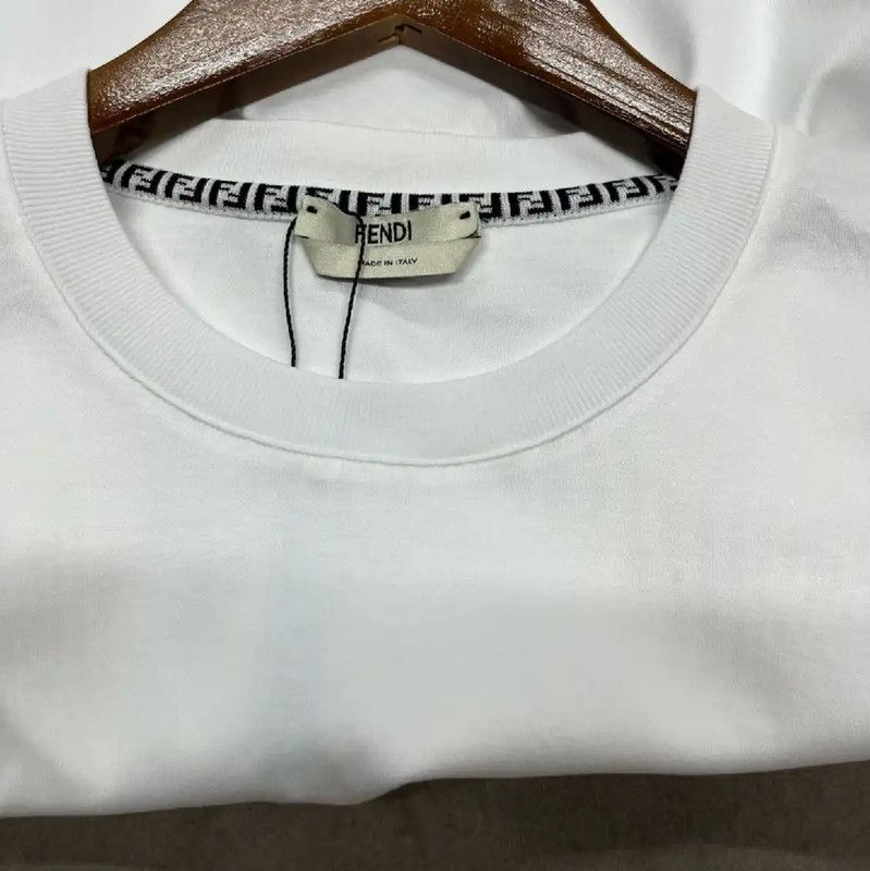 Fendi Fendi Women's Cotton T-Shirt in White 0089 Size M / US 6-8 / IT 42-44 - 3 Thumbnail