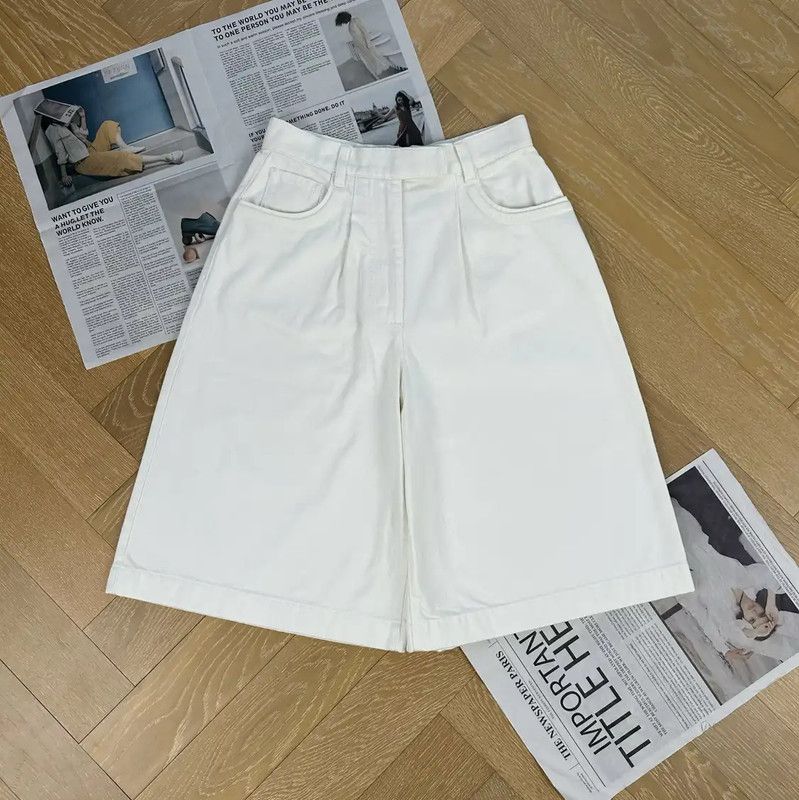 Fendi Fendi Women's White Shorts Size S 0089 Size 23" - 2 Thumbnail