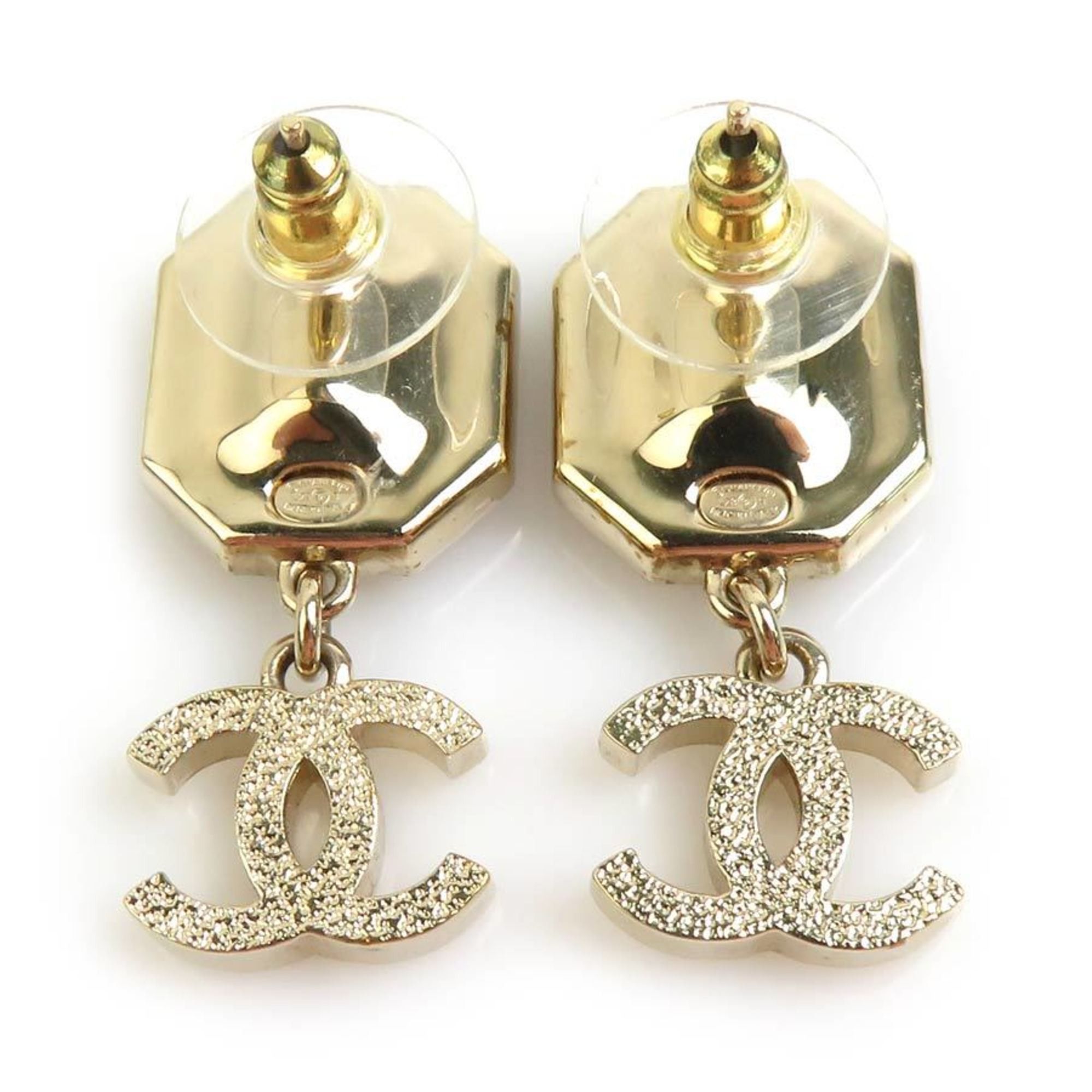 Chanel CHANEL Coco Mark Metal Rhinestone Earrings in Gold and Silver for Women e60885i Size ONE SIZE - 4 Thumbnail