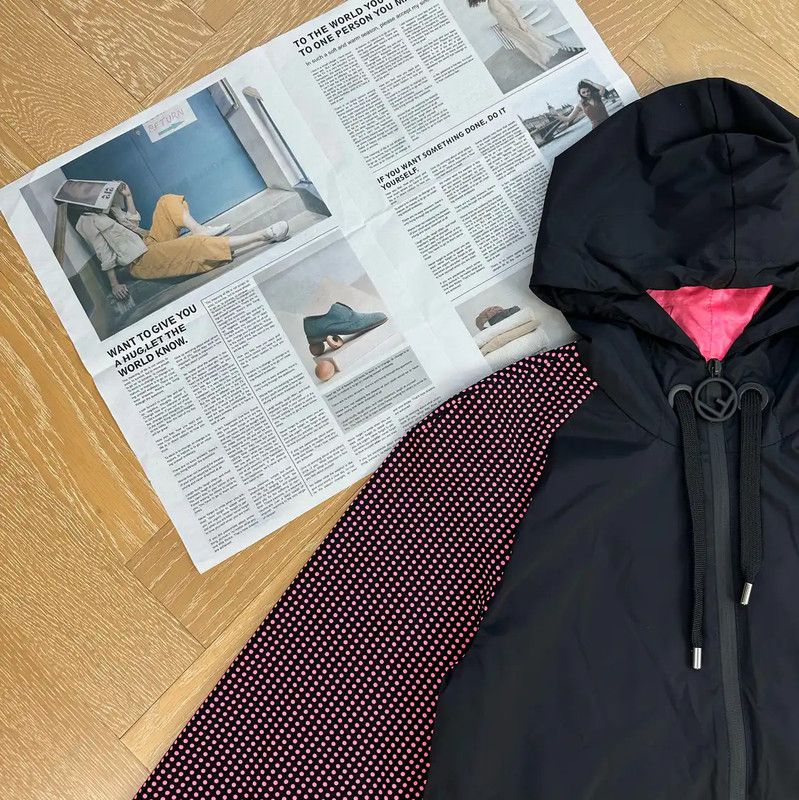 Fendi Fendi Black Women's Jacket with Hood 0089 Size M / US 6-8 / IT 42-44 - 2 Thumbnail