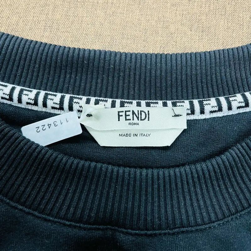 Fendi Fendi Black Cotton Women's Cropped Sweatshirt 0089 Size S / US 4 / IT 40 - 3 Thumbnail