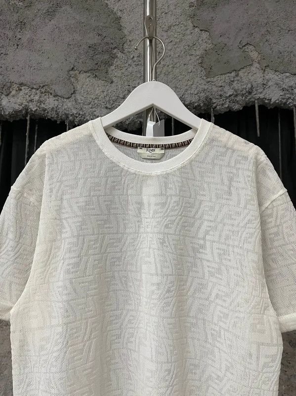 Fendi Fendi White Short Sleeve T-Shirt for Women 0089 Size XS / US 0-2 / IT 36-38 - 3 Thumbnail