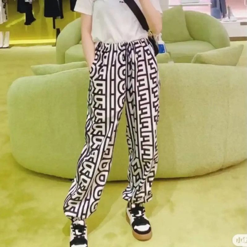 Fendi Fendi Colorful Print Women's Casual Pants 0089 Size 26" / US 2 / IT 38 - 4 Thumbnail