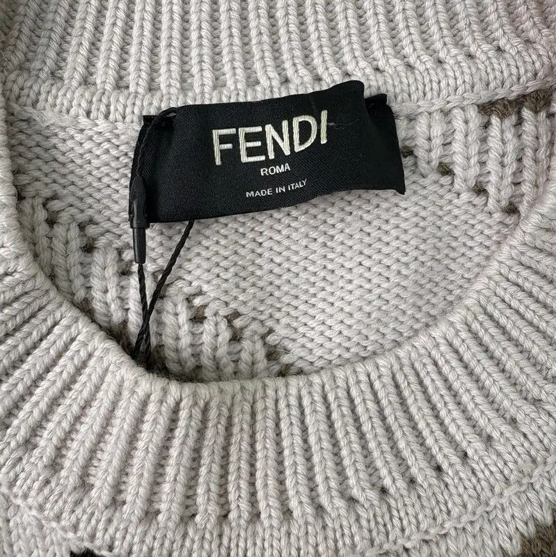 Fendi Fendi Cream Knit Sweater for Women 0089 Size L / US 10 / IT 46 - 4 Thumbnail