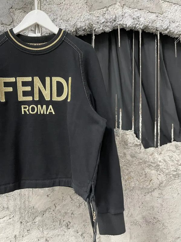 Fendi Fendi Black Cropped Long Sleeve Sweatshirt 0089 Size XS / US 0-2 / IT 36-38 - 4 Thumbnail