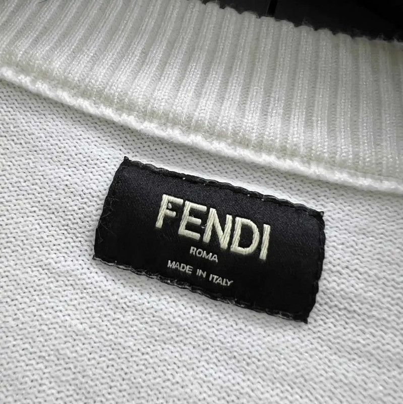 Fendi Fendi Summer White Short Sleeve Wool T-Shirt 0089 Size ONE SIZE - 2 Thumbnail