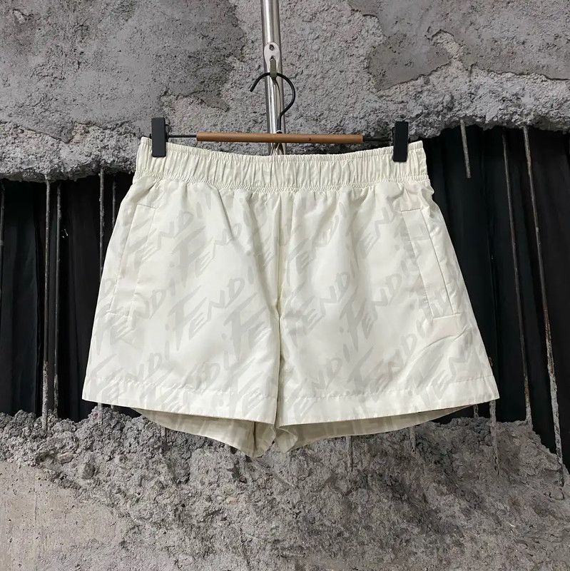 Fendi Fendi Summer Beige Women's Shorts 0089 Size 26" / US 2 / IT 38 - 4 Thumbnail