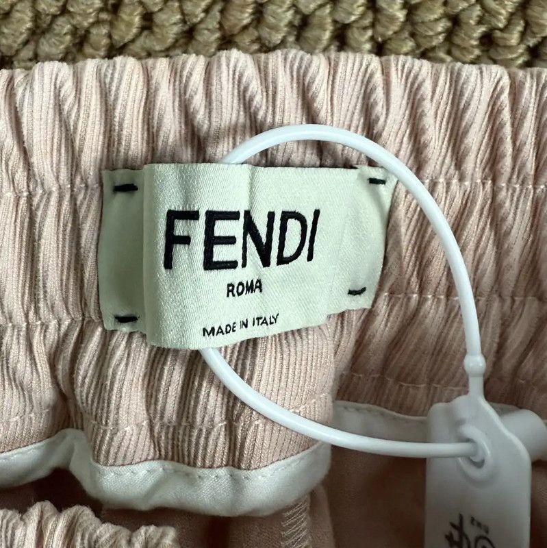 Fendi Fendi Pink Cotton Women’s Shorts 0089 Size 28" / US 6 / IT 42 - 5 Thumbnail