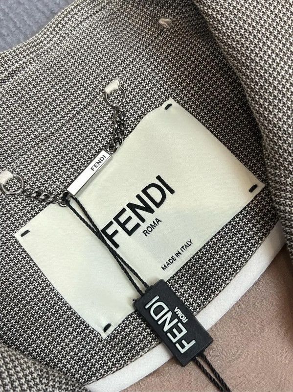 Fendi Fendi Gray Wool Women's Jacket 0089 Size S / US 4 / IT 40 - 4 Thumbnail