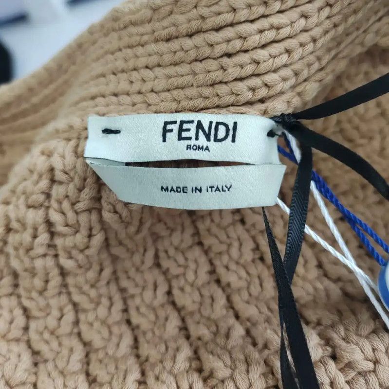 Fendi Fendi Khaki Knit Cardigan for Women 0089 Size M / US 6-8 / IT 42-44 - 2 Thumbnail