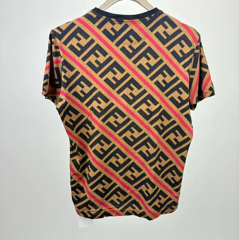 Fendi Fendi Khaki Logo T-Shirt for Women 0089 Size M / US 6-8 / IT 42-44 - 2 Thumbnail