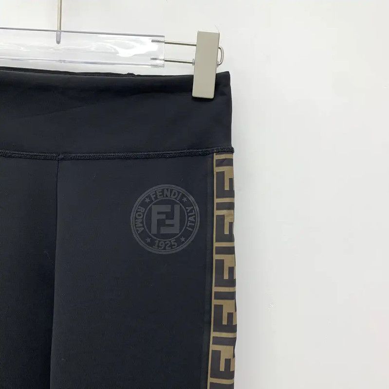 Fendi Fendi Women's Black Casual Pants 0089 Size 28" / US 6 / IT 42 - 3 Thumbnail