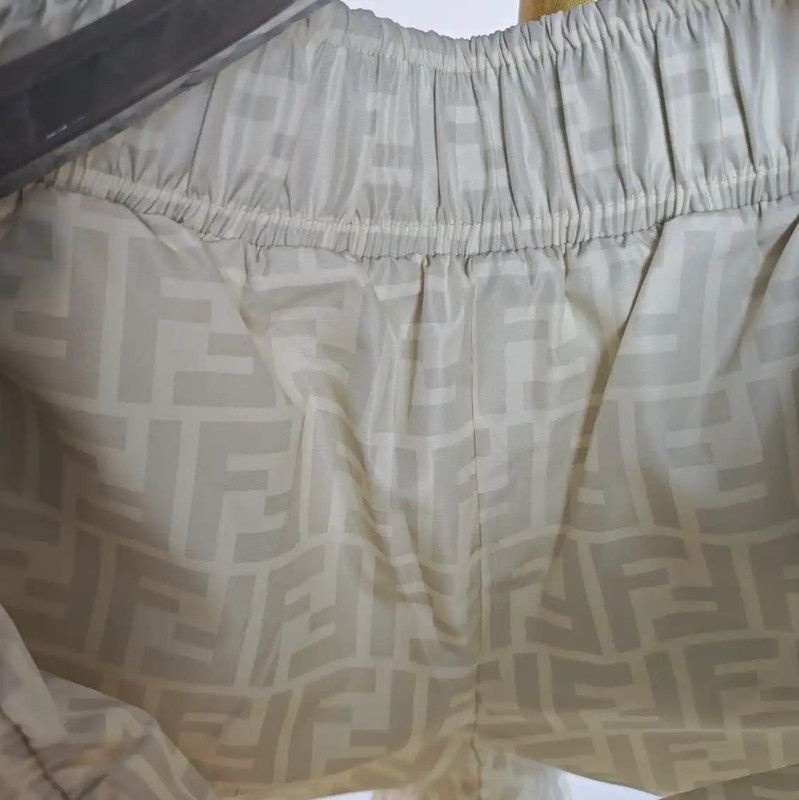 Fendi Fendi Summer Beige Shorts for Women 0089 Size 23" - 3 Thumbnail