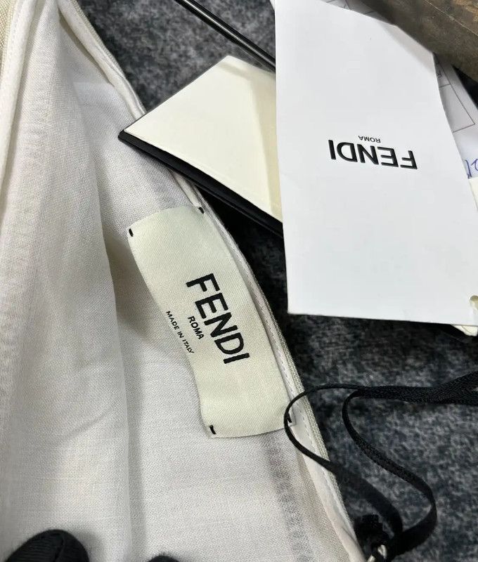 Fendi Fendi Logo Midi Skirt in Beige Linen Blend 0089 Size 26" / US 2 / IT 38 - 7 Thumbnail