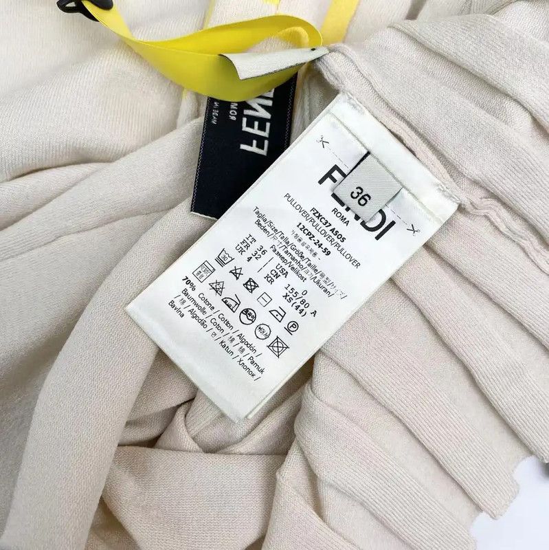 Fendi Fendi Cream Cotton Women's T-Shirt 0089 Size ONE SIZE - 5 Thumbnail