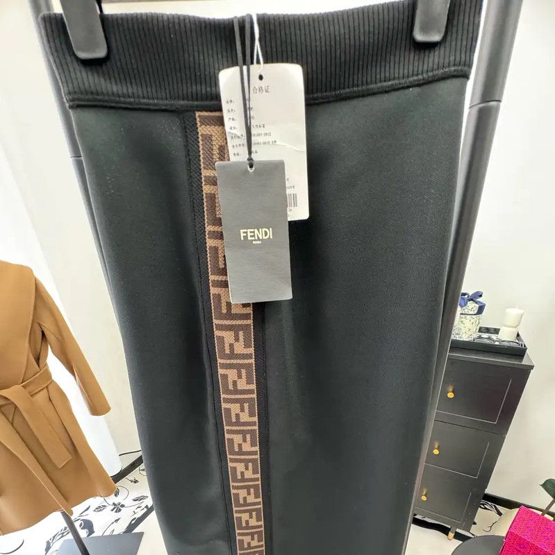 Fendi Fendi Black Midi Skirt with Logo 0089 Size 22" - 3 Thumbnail