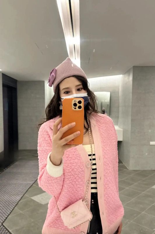 Fendi Fendi Pink Nylon Cardigan for Women 0089 Size XS / US 0-2 / IT 36-38 - 9 Thumbnail