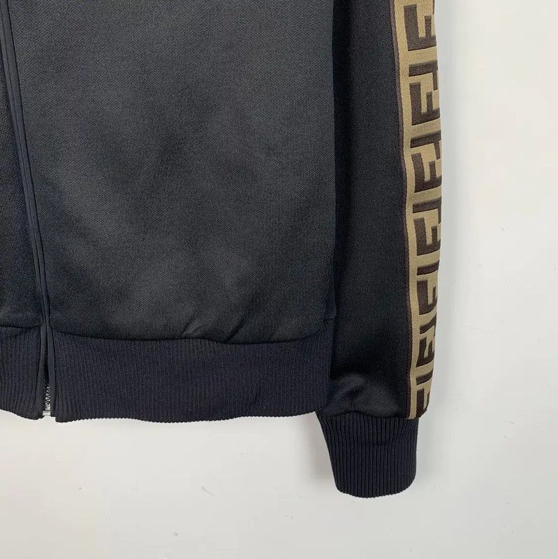 Fendi Fendi Women's Black Jacket with Logo Details 0089 Size S / US 4 / IT 40 - 4 Thumbnail