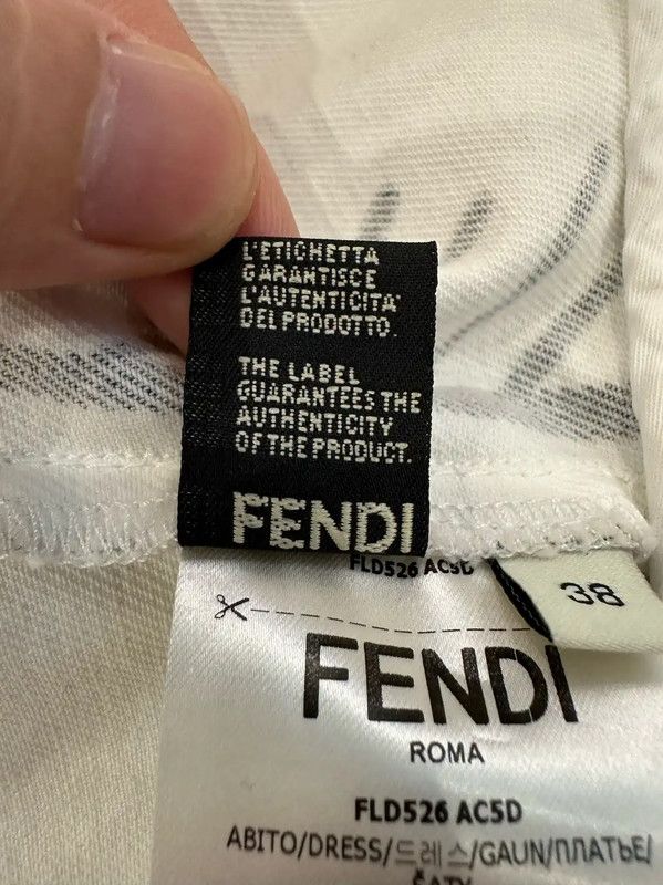 Fendi Fendi Short Sleeve Denim Dress for Women 0089 Size S / US 4 / IT 40 - 7 Thumbnail