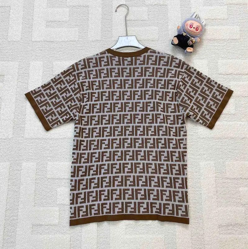 Fendi Fendi Brown Cotton Women's T-Shirt in Size M 0089 Size M / US 6-8 / IT 42-44 - 2 Thumbnail