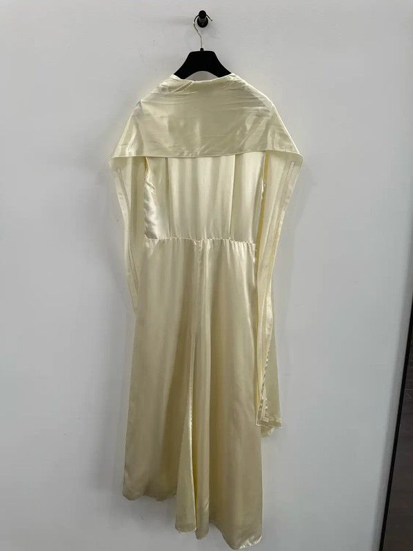 Fendi Fendi Champagne Silk Dress for Women 0089 Size L / US 10 / IT 46 - 2 Thumbnail