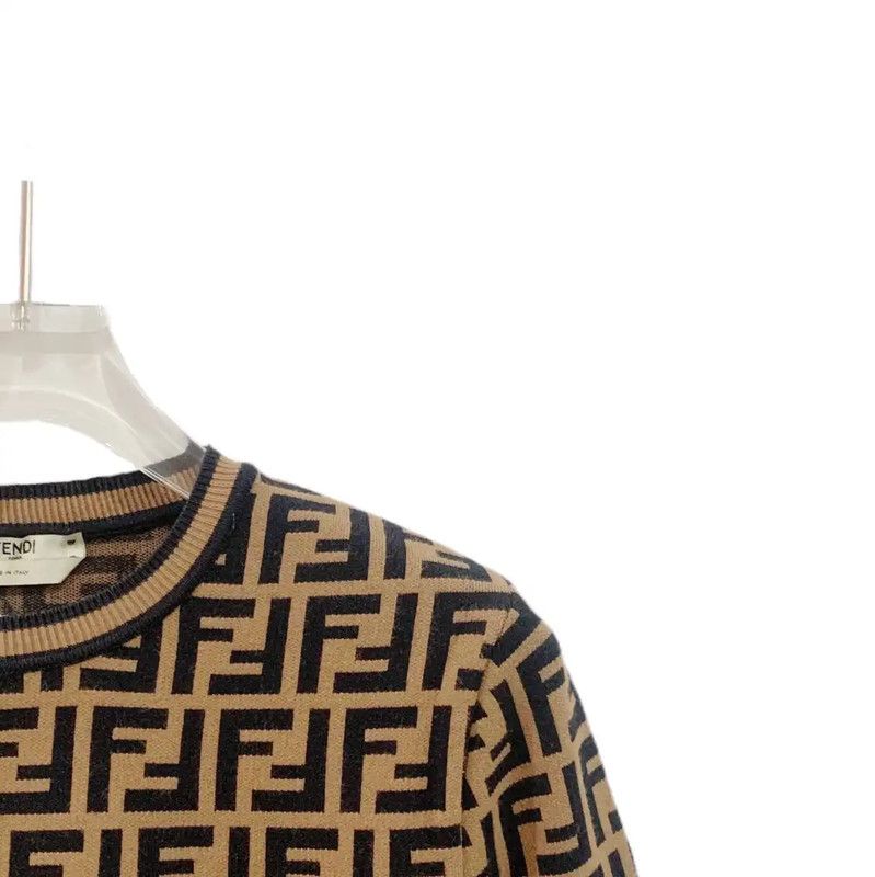 Fendi Fendi Brown Knit Sweater for Women 0089 Size M / US 6-8 / IT 42-44 - 4 Thumbnail