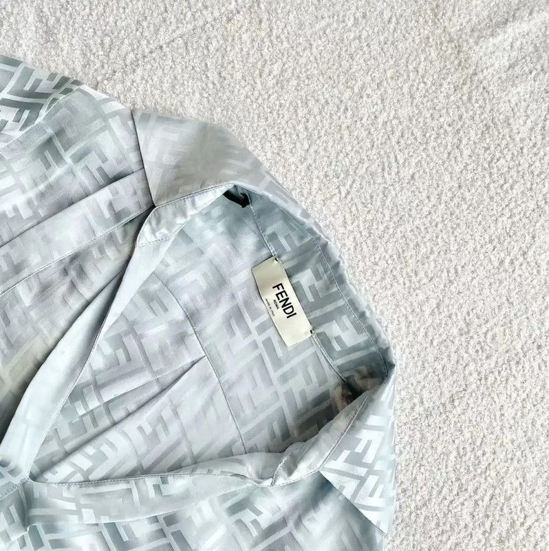 Fendi Fendi Light Blue Silk Women's Shirt 0089 Size ONE SIZE - 3 Thumbnail