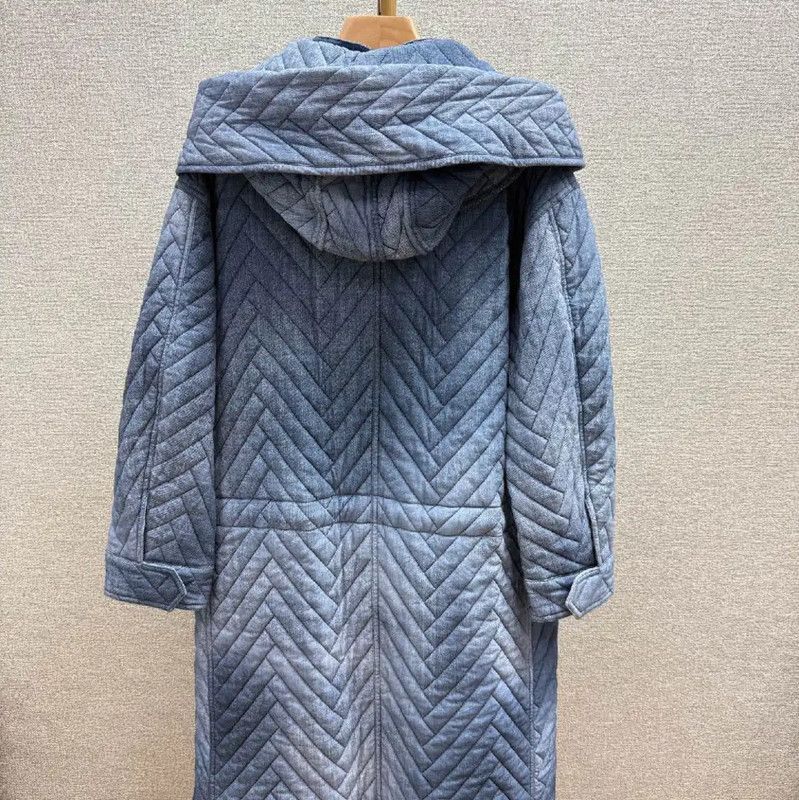 Fendi Fendi Blue Quilted Jacket for Women 0089 Size M / US 6-8 / IT 42-44 - 2 Thumbnail