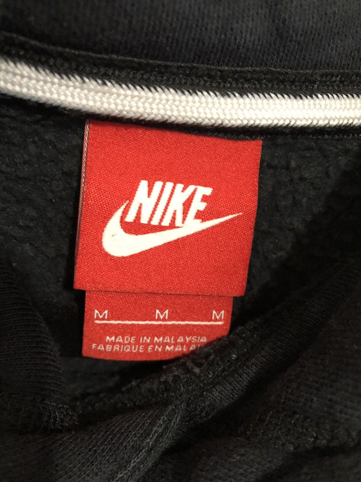 Nike Nike aw77 hoodie with arm pocket Size US M / EU 48-50 / 2 - 3 Thumbnail