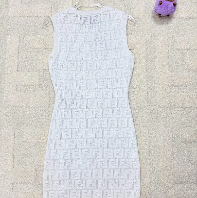 Fendi Fendi Women's White Dress in Size S 0089 Size S / US 4 / IT 40 - 2 Thumbnail