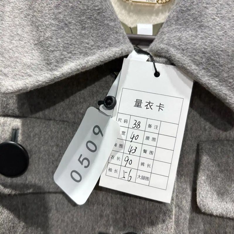 Fendi Fendi Gray Wool Women's Coat 0089 Size M / US 6-8 / IT 42-44 - 6 Thumbnail