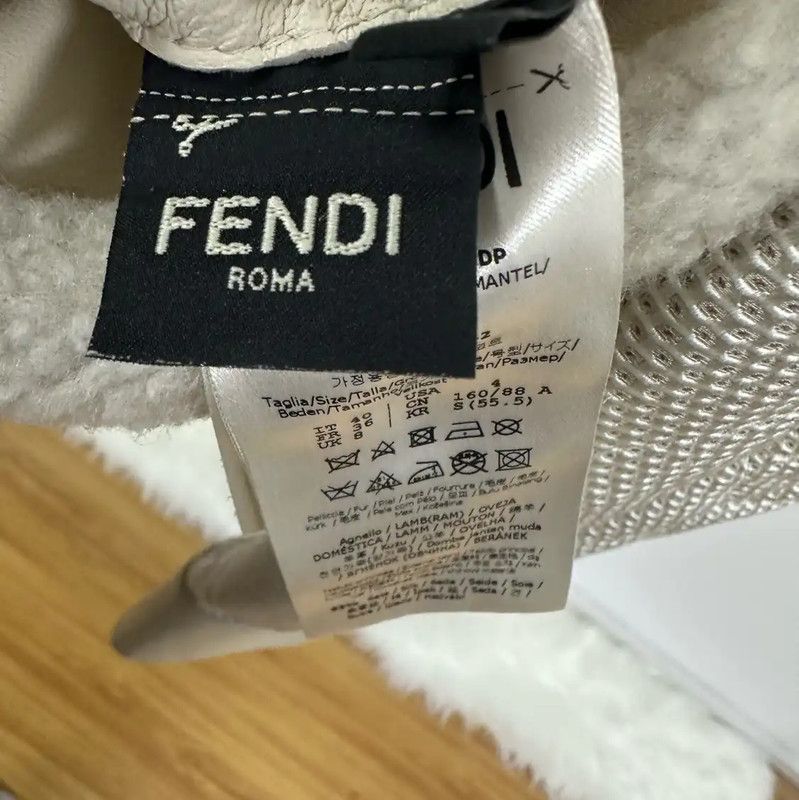 Fendi Fendi Cream Wool Women's Jacket 0089 Size M / US 6-8 / IT 42-44 - 4 Thumbnail